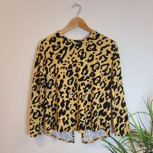 Brit & Bri Tiger Design Long Sleeve Blouse Size Small